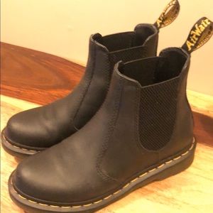 doc martin chelsea boots